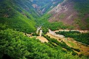  کمپ گردشگری قلعه دره سی کلیبر