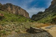 قلعه علی بیگ خاروانا ورزقان