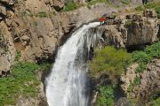 آبشار بلوکان میانه