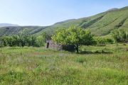 روستای صومعه زرین شهرستان سراب